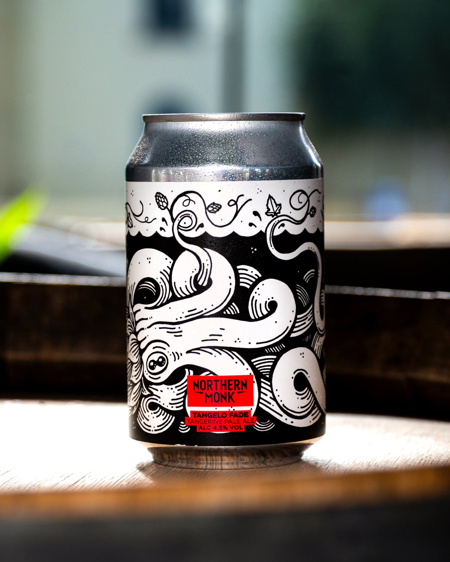 TANGELO FADE // JAMES BUTLER // TANGERINE PALE ALE // 4.5%