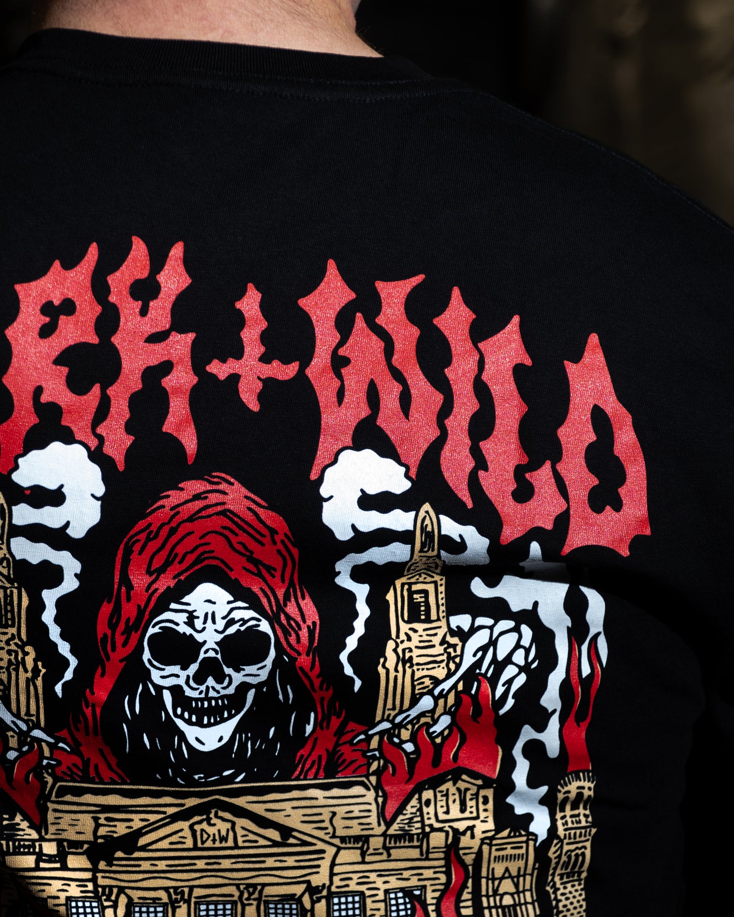 DARK & WILD 2025 LONGSLEEVE