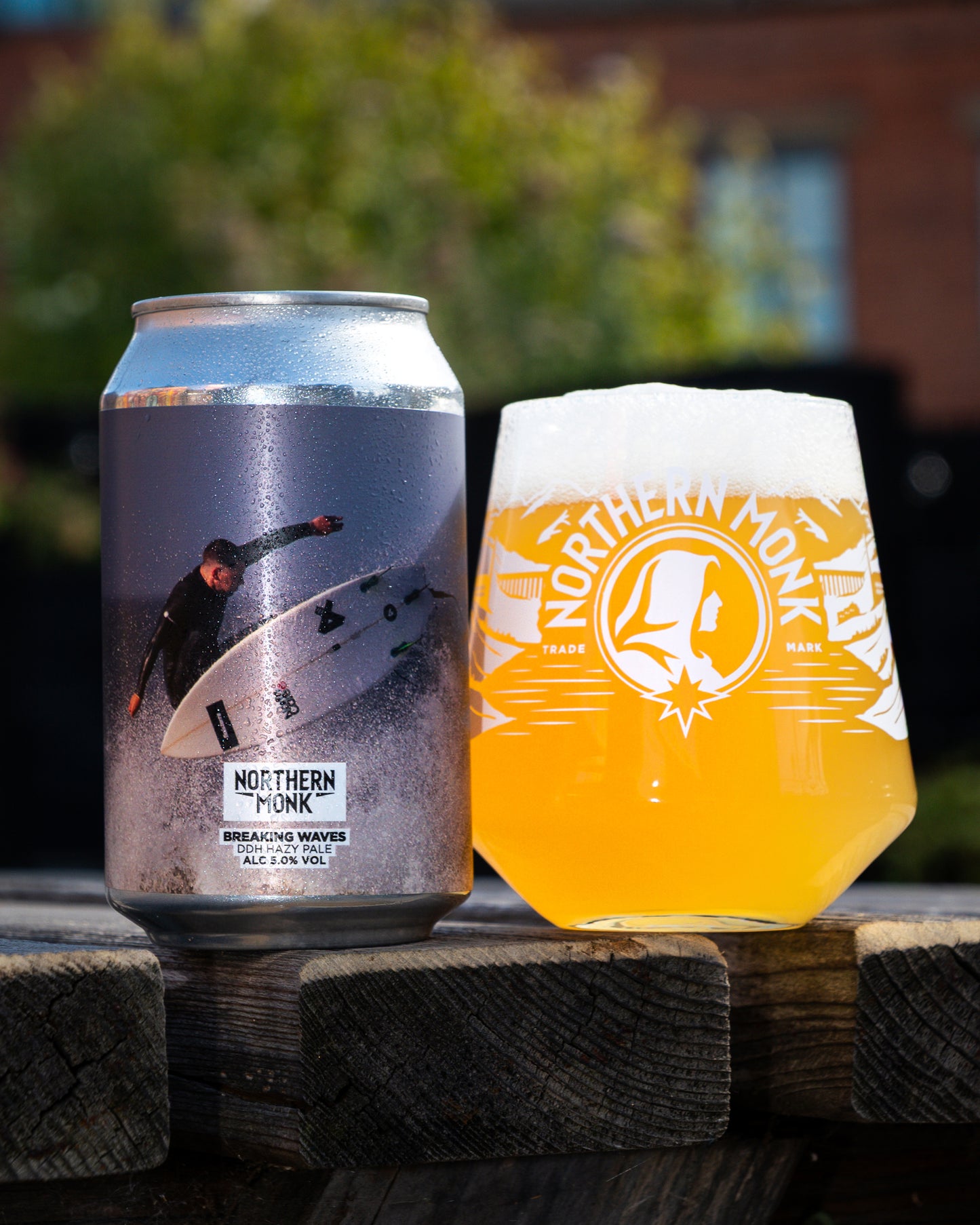 BREAKING WAVES // SANDY KERR // FINISTERRE // DDH HAZY PALE // 5.0%