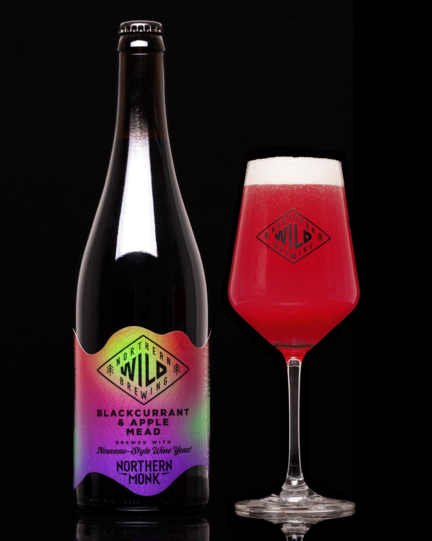 GLASS + NORTHERN WILD 005 // APPLE AND BLACKCURRANT MEAD // GOSNELLS // 10%